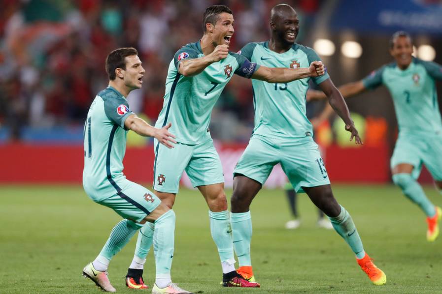 丹麦羽毛球队爆冷中国羽毛球队，陶菲克打破历史纪录的简单介绍