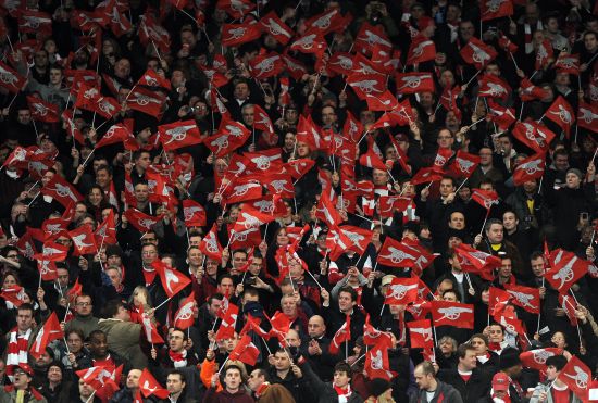 开云APP-阿森纳走出低谷，新赛季状态神勇贯穿全程