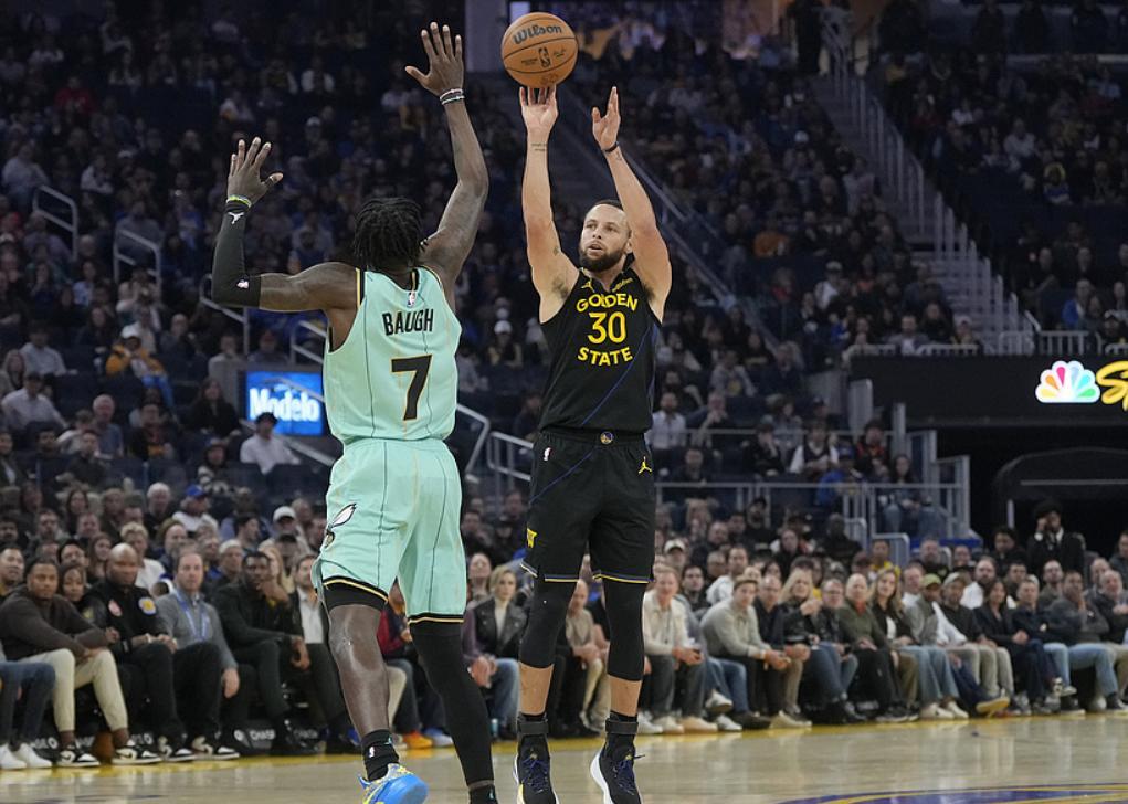 勇士主场大胜国王，取得四连胜