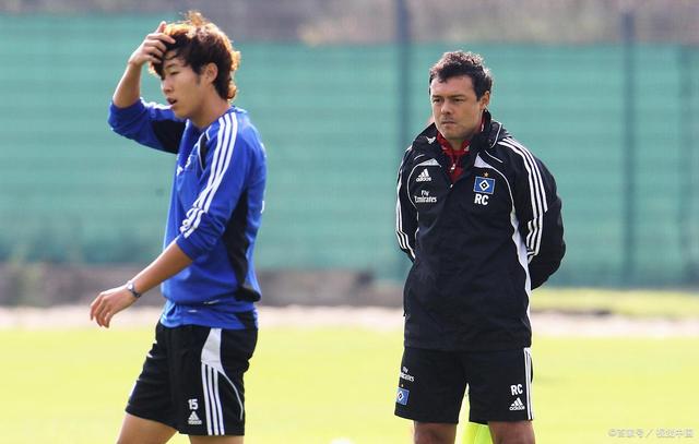 开云足球直播-汉堡队客场不敌对手，战绩受挫