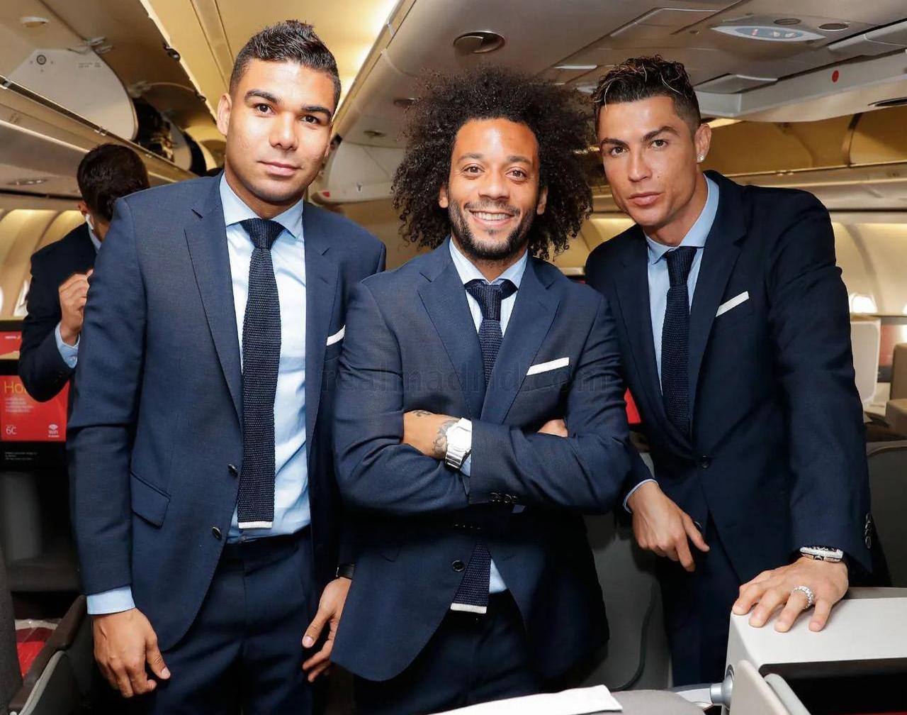 皇家马德里队员全力以赴,取得胜利 皇家马德里队员全力以赴,取得胜利