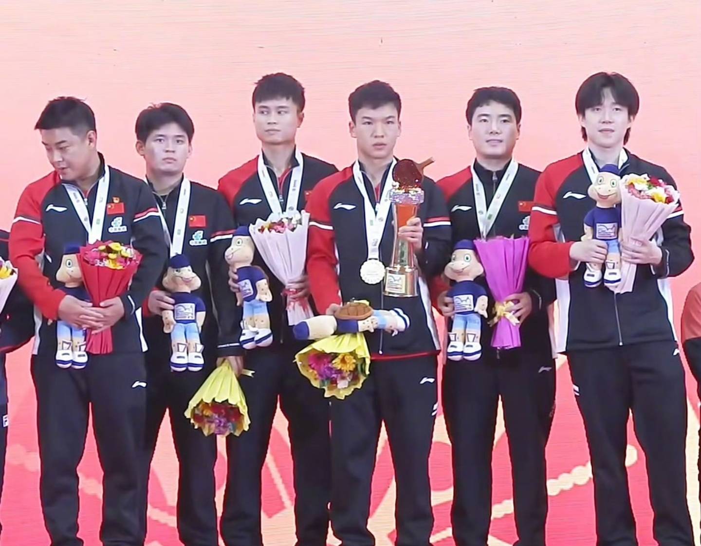 关于连入两球!球员个人实力再次在比赛中得到彰显的信息 关于连入两球!球员个人实力再次在比赛中得到彰显的信息