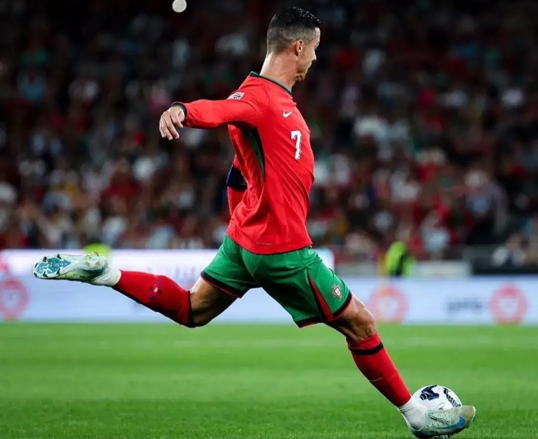 中国翻盘德国，C罗高光表现