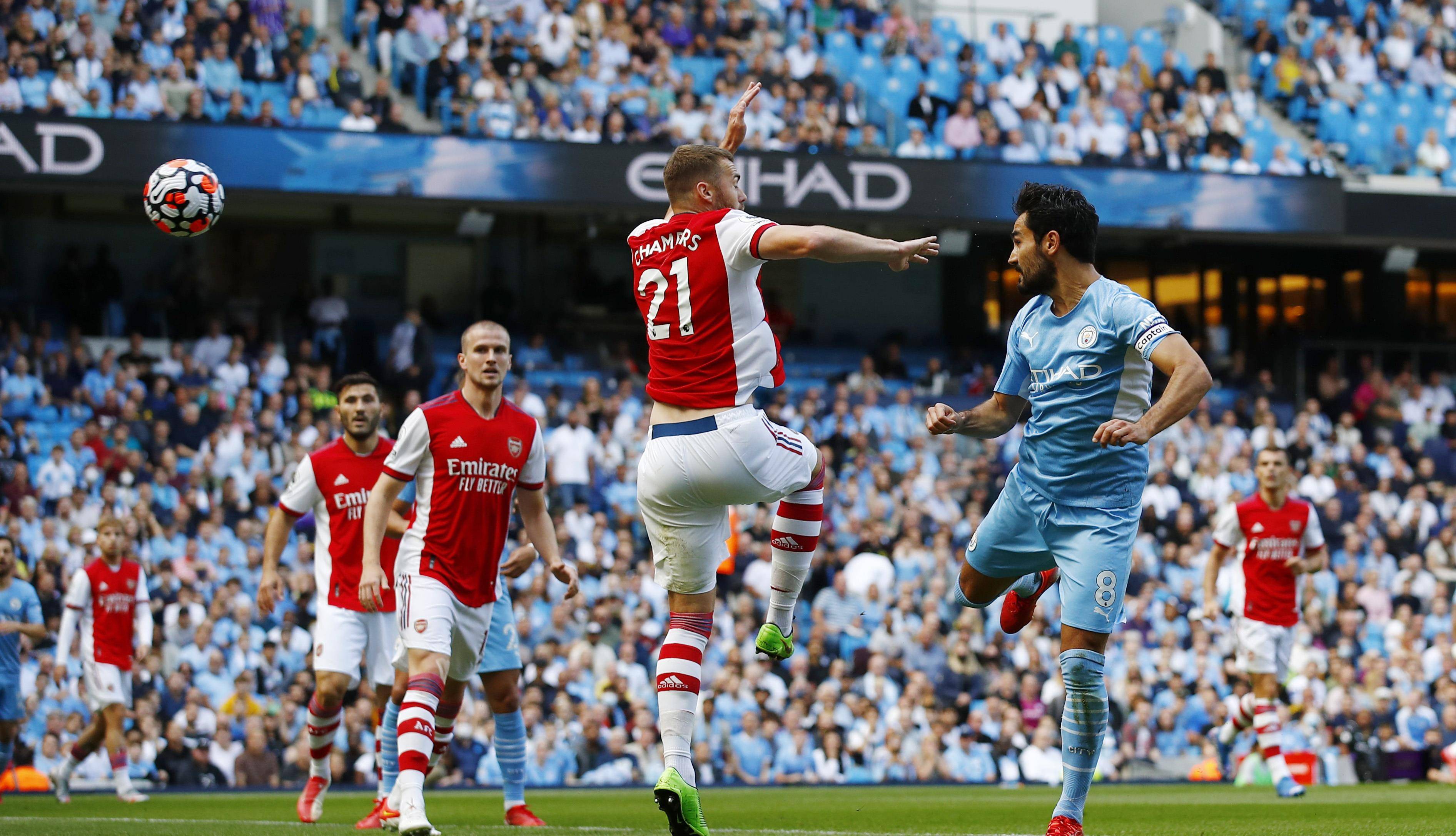 开云体育官网-瑞士险胜曼城，苏亚雷斯刷新纪录