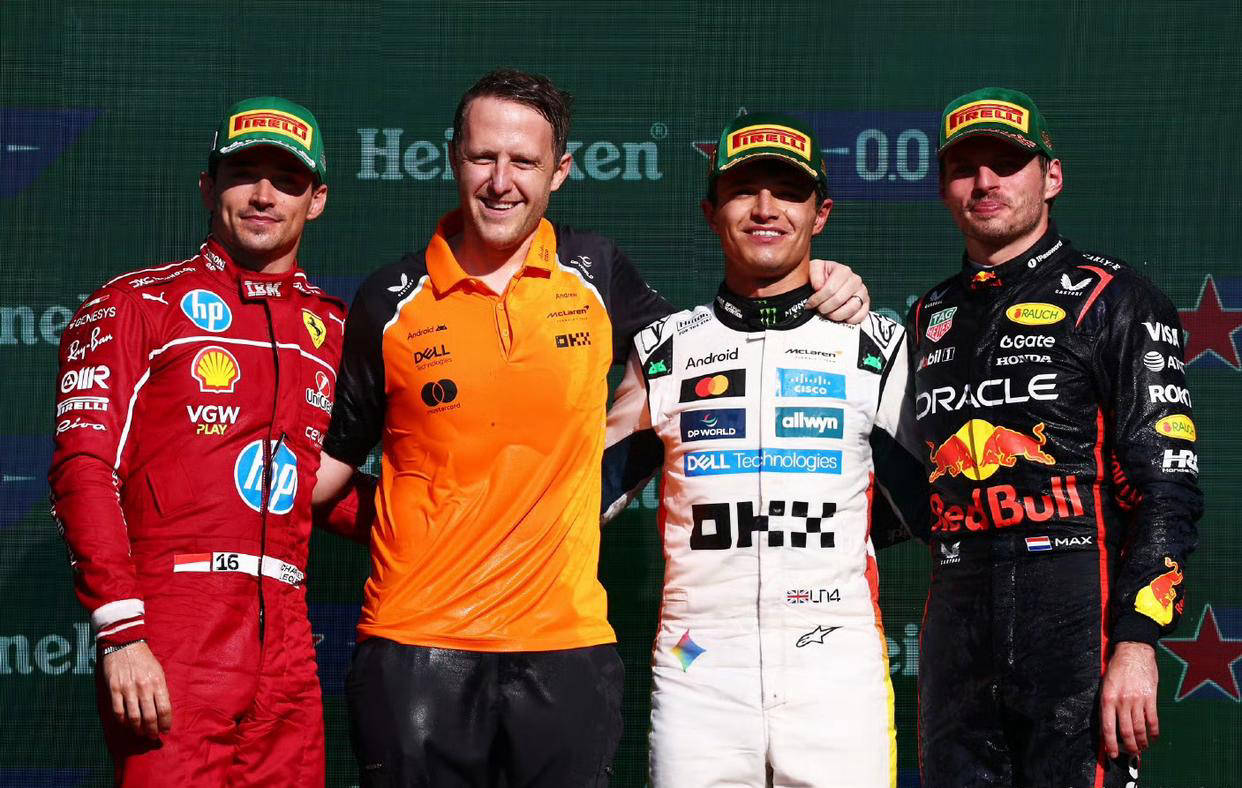 包含索伯车队鏖战红牛二队，诺里斯扛起全队的词条