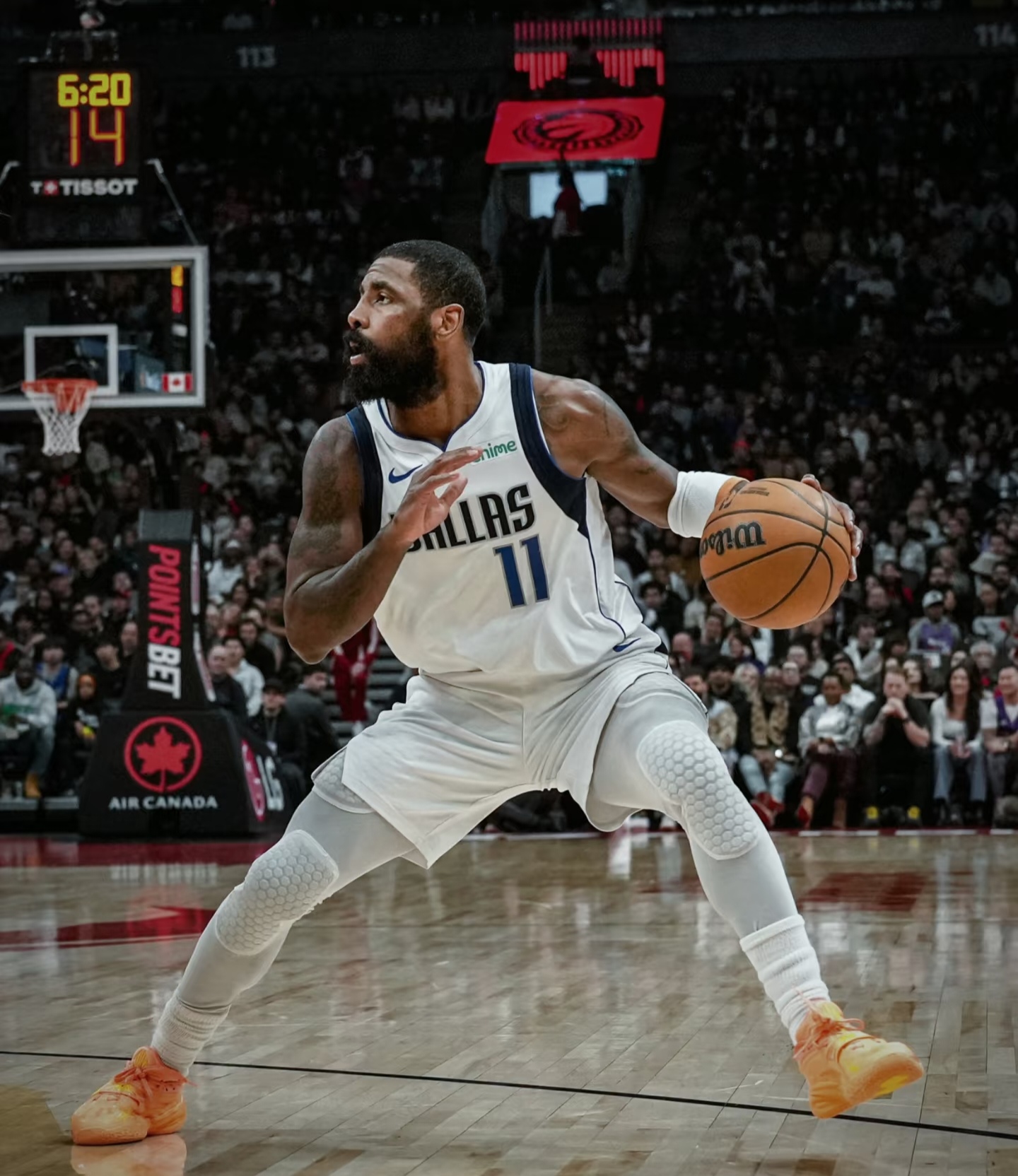 关于热火横扫步行者，欧文状态火热的信息