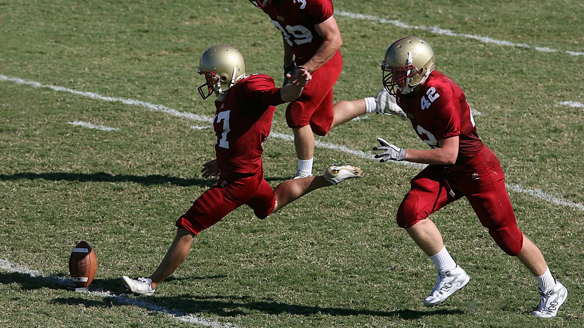 篮网连续得分压制火箭，约基奇带动全队节奏，现代篮球的战术交响曲